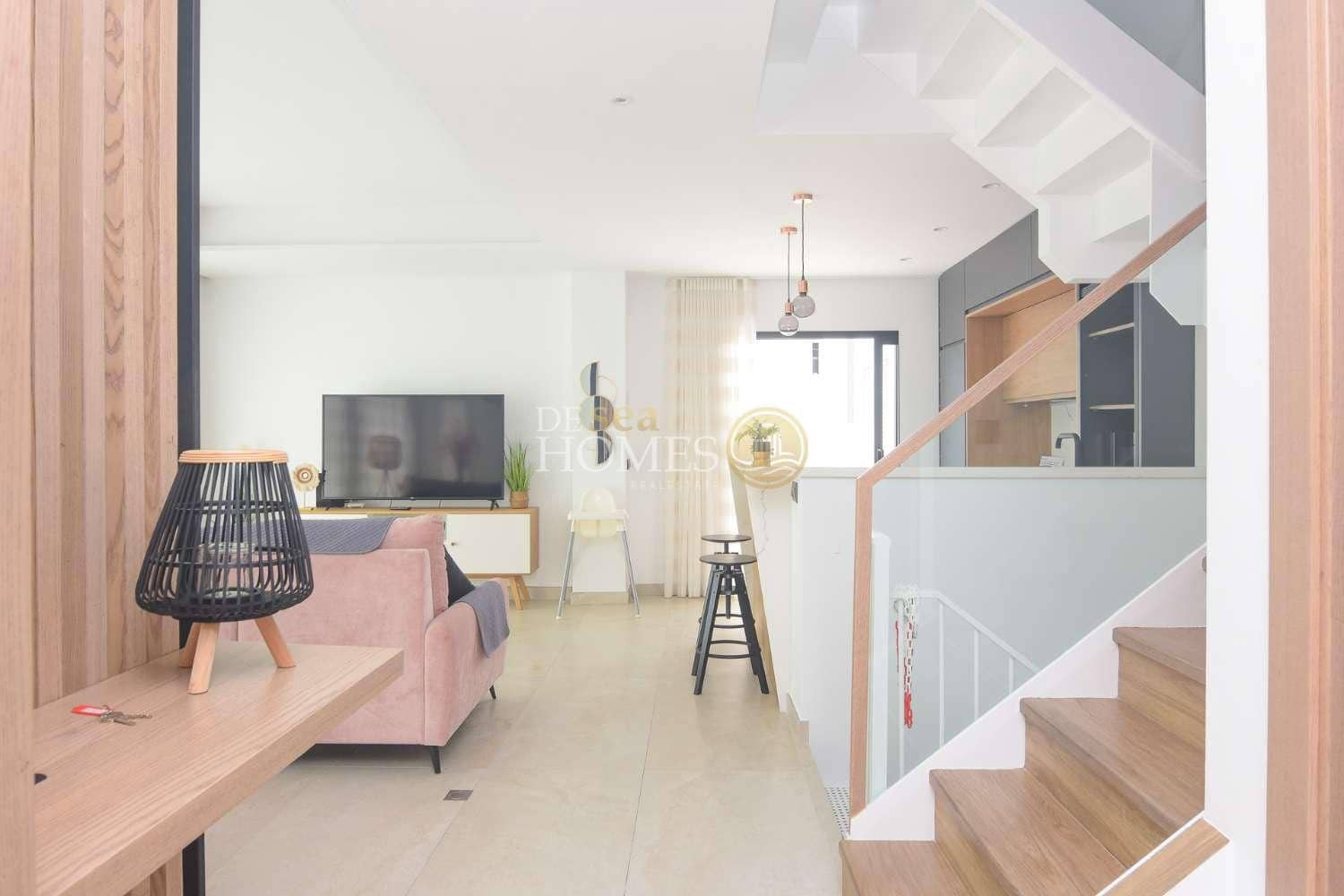 3 soveværelse Villa til leje i Nerja med swimmingpool - € 2.400 (Ref: 8588976)