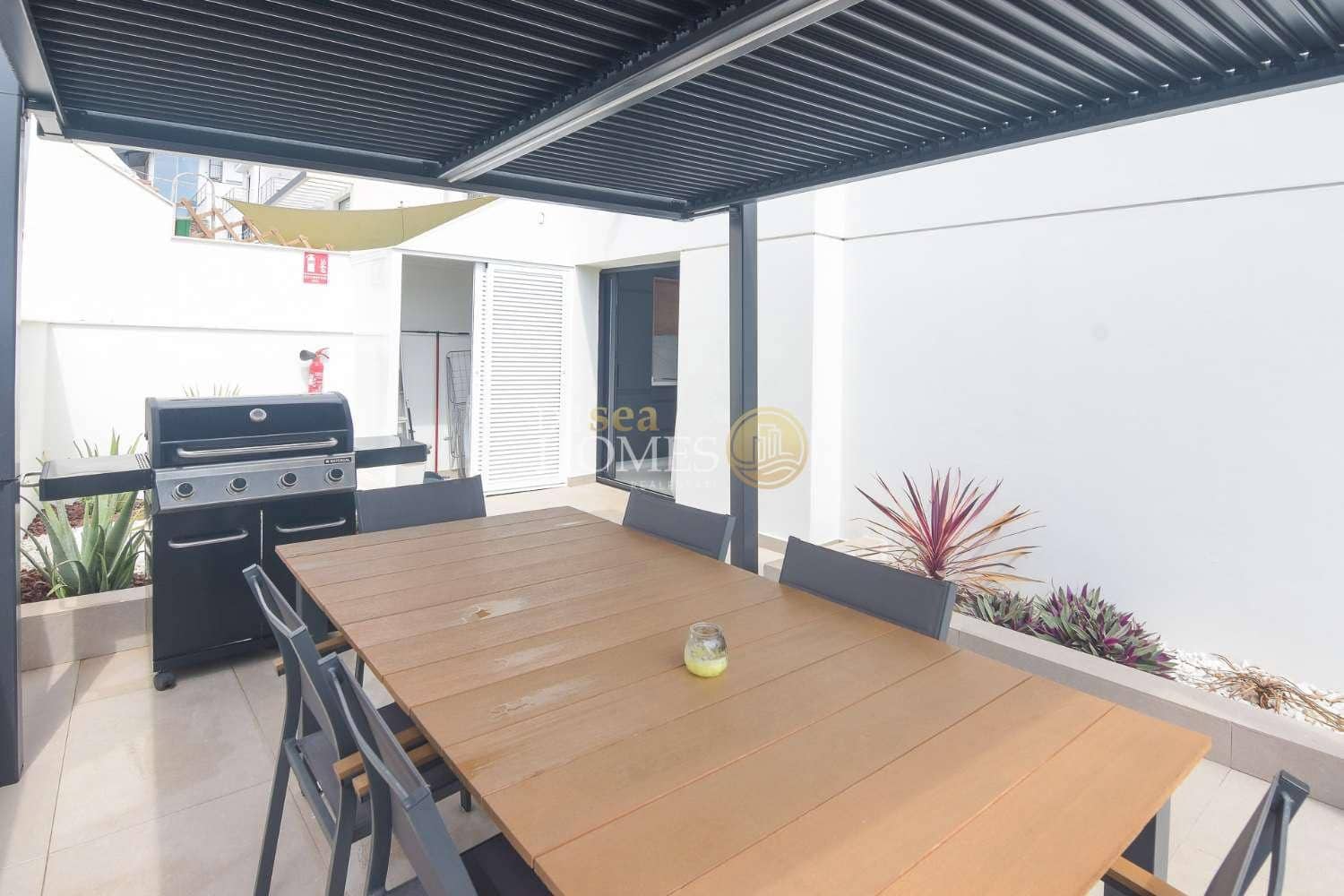 3 soveværelse Villa til leje i Nerja med swimmingpool - € 2.400 (Ref: 8588976)