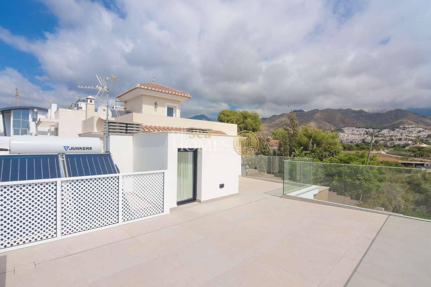 3 soveværelse Villa til leje i Nerja med swimmingpool - € 2.400 (Ref: 8588976)