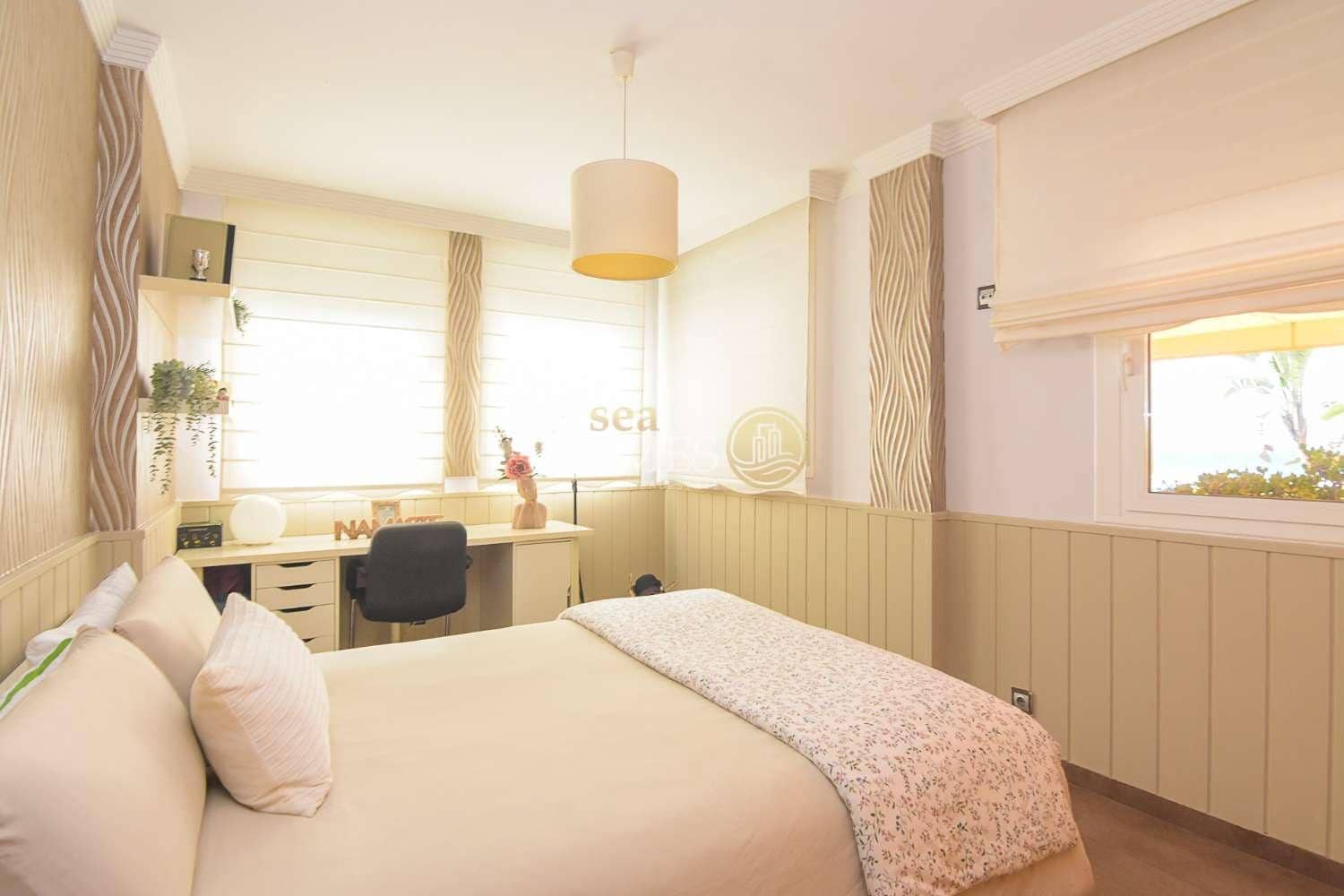 3 chambre Appartement à vendre à Torrox-Costa avec piscine - 850 000 € (Ref: 8599663)