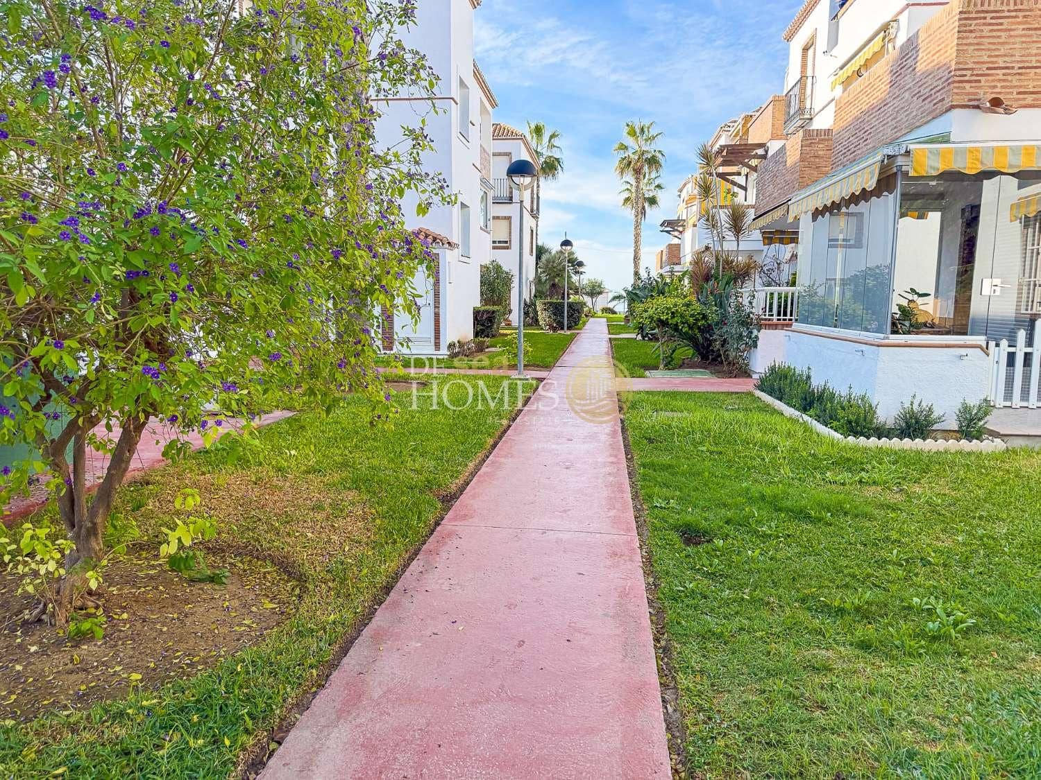 3 sypialnia Mieszkanie na sprzedaż w Torrox-Costa z basenem - 850 000 € (Ref: 8599663)