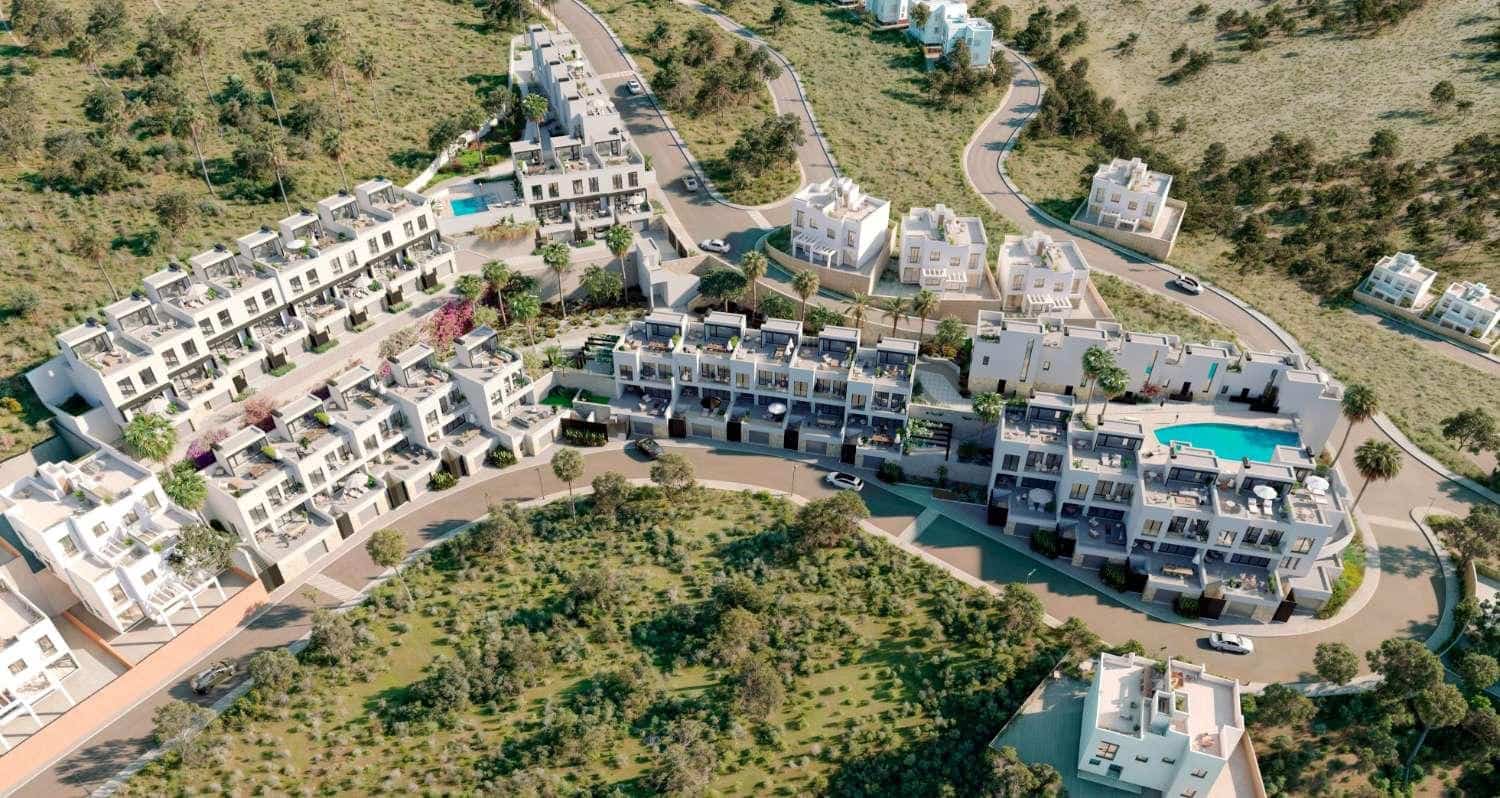 3 soveværelse Semi-Rækkehus til salg i El Penoncillo med swimmingpool - € 529.000 (Ref: 8615341)