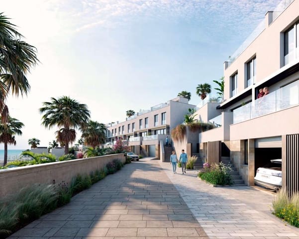 3 soveværelse Semi-Rækkehus til salg i El Peñoncillo, Torrox med swimmingpool - € 489.000 (Ref: 8615343)