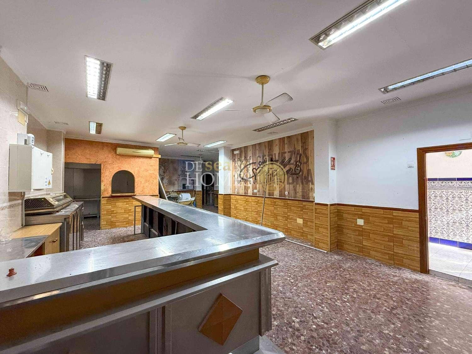 4 soveværelse Erhverv til salg i Nerja - € 985.000 (Ref: 8670340)