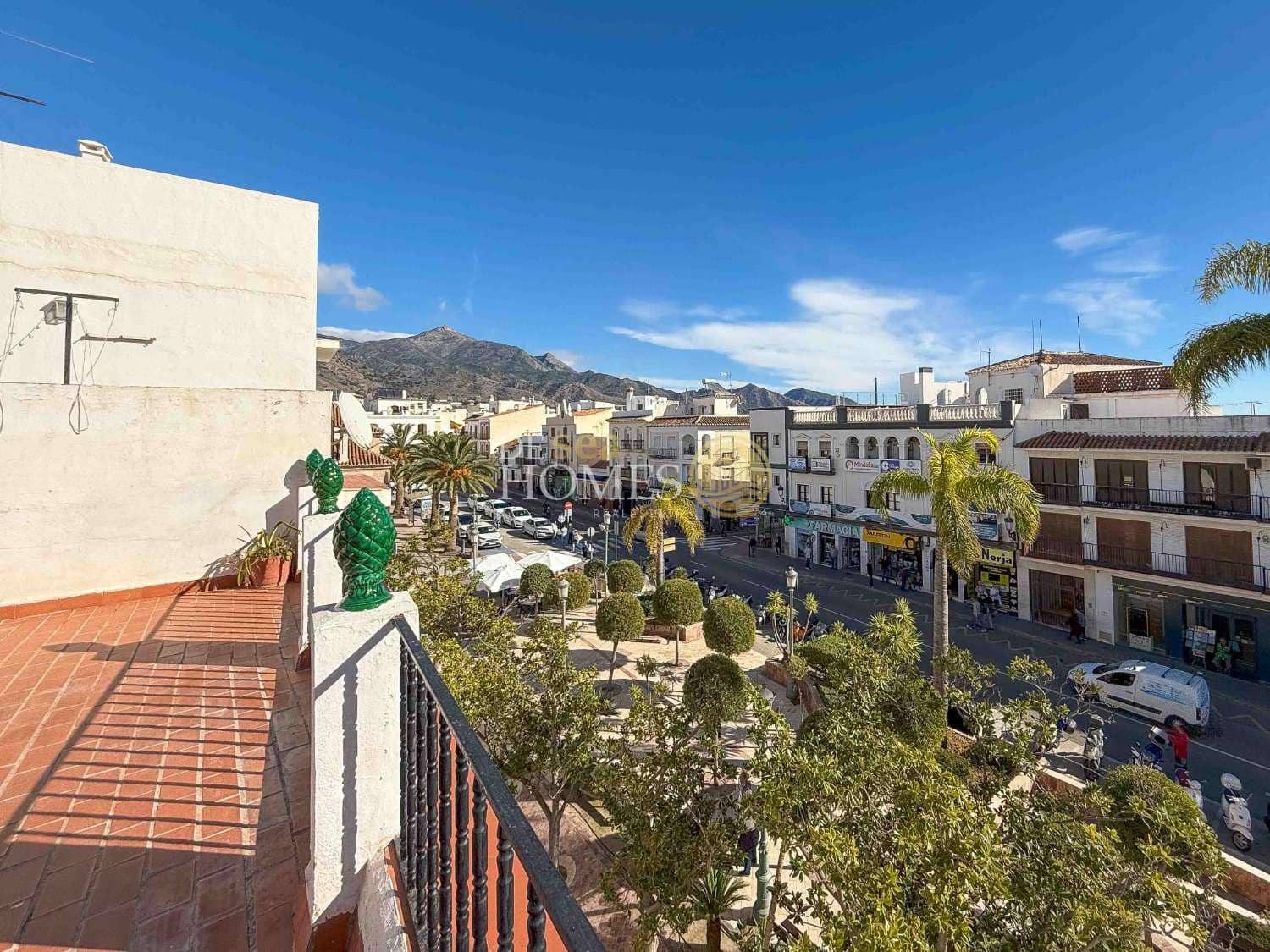4 soveværelse Erhverv til salg i Nerja - € 985.000 (Ref: 8670340)