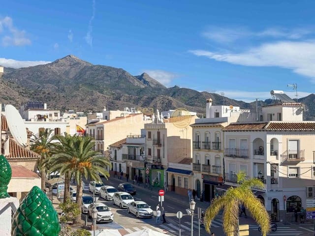 4 soverom Kommersiell til salgs i Centro, Nerja - € 985 000 (Ref: 8670340)