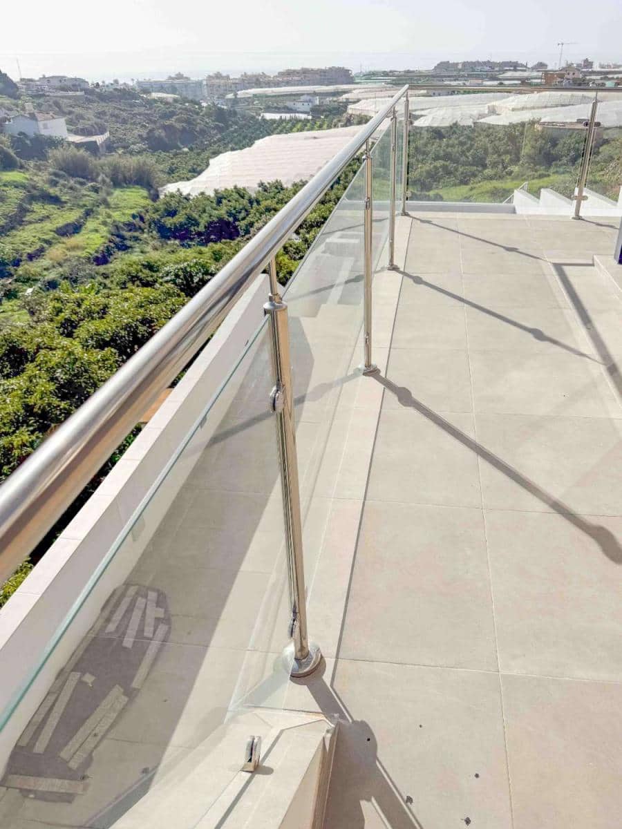 3 bedroom Villa for sale in Nerja with pool garage - € 720,000 (Ref: 8672190)