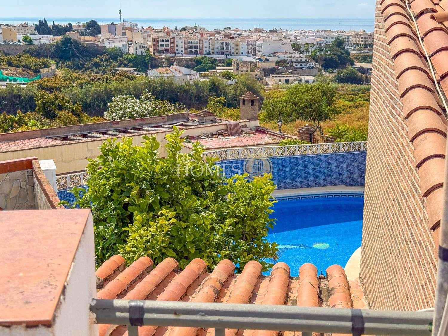 3 soveværelse Villa til salg i Nerja med swimmingpool garage - € 449.000 (Ref: 8770589)