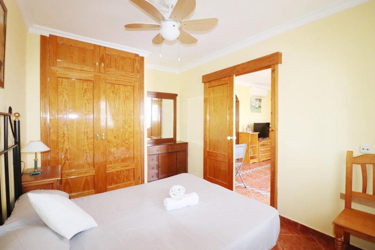 3 soveværelse Villa til salg i Nerja med swimmingpool garage - € 399.000 (Ref: 8770589)