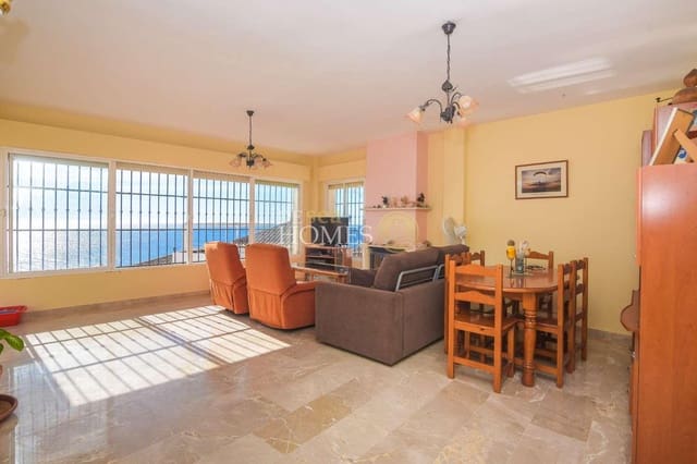 2 soveværelse Lejlighed til salg i Nerja med garage - € 339.000 (Ref: 8802148)