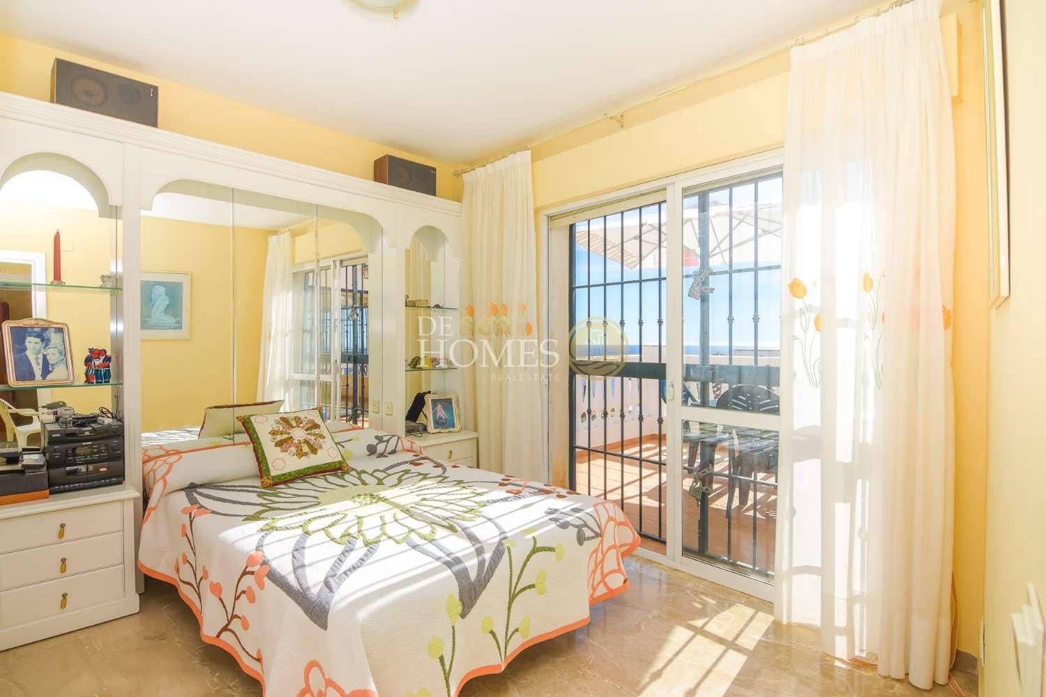 2 makuuhuone Huoneisto myytävänä paikassa Nerja mukana 
autotalli - 339 000 € (Ref: 8802148)