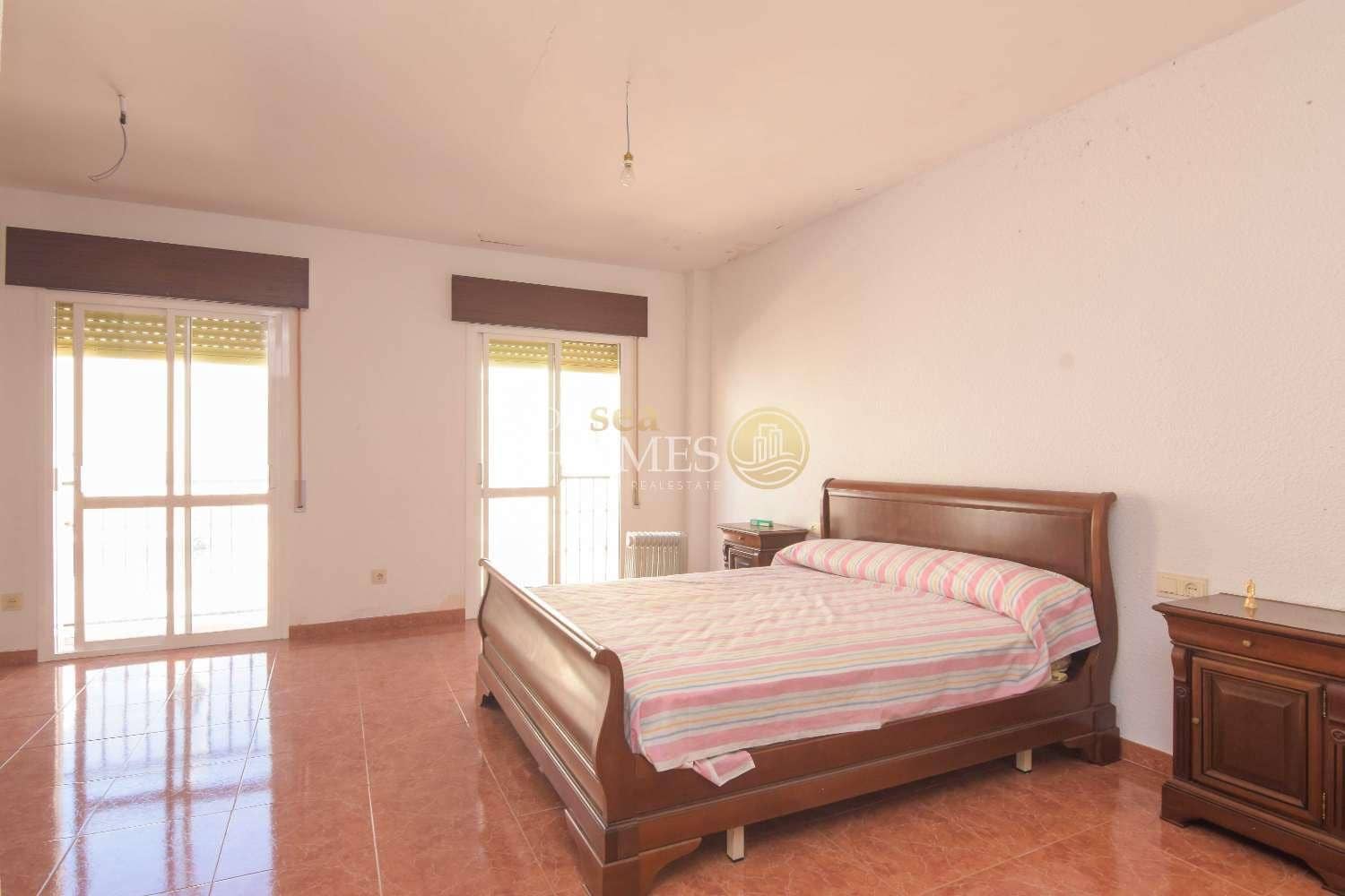 3 slaapkamer Huis te koop in Nerja - € 629.000 (Ref: 8825136)