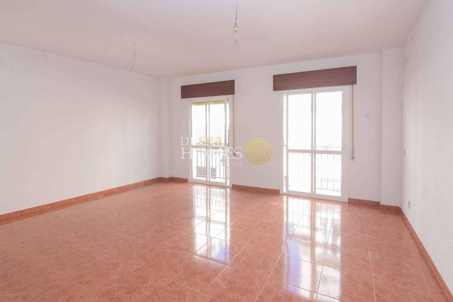 3 chambre Maison de Ville à vendre à Nerja - 629 000 € (Ref: 8825136)