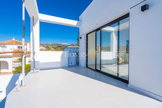 3 sovrum Villa till salu i Torrox Park, Torrox med pool garage - 750 000 € (Ref: 8896866)
