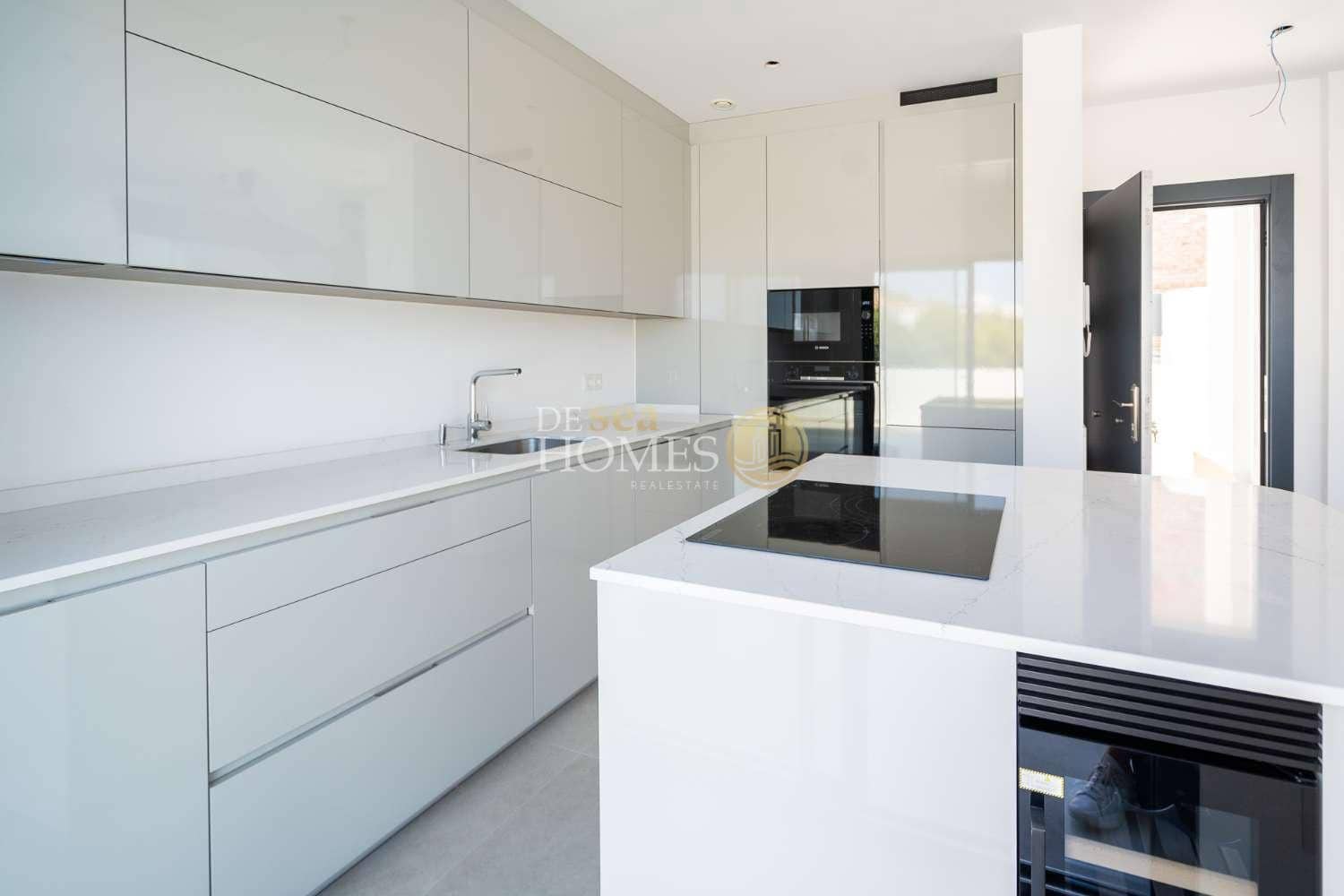 3 slaapkamer Villa te koop in Nerja met zwembad - € 775.000 (Ref: 8896869)