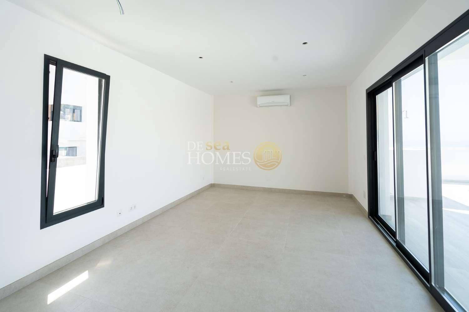 3 slaapkamer Villa te koop in Nerja met zwembad - € 775.000 (Ref: 8896869)