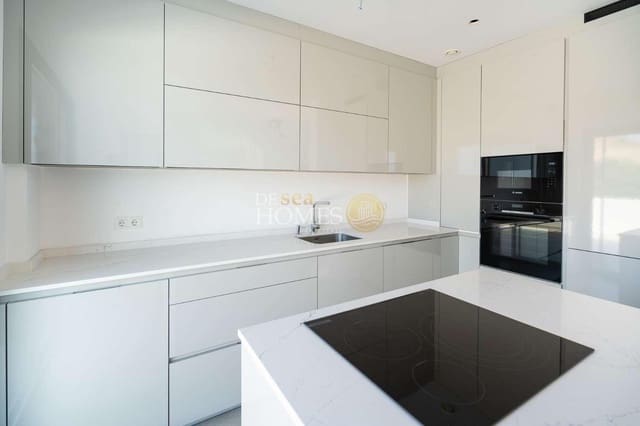 3 sypialnia Willa na sprzedaż w Avda Pescia - Ctra de Frigiliana, Nerja z basenem - 775 000 € (Ref: 8896869)