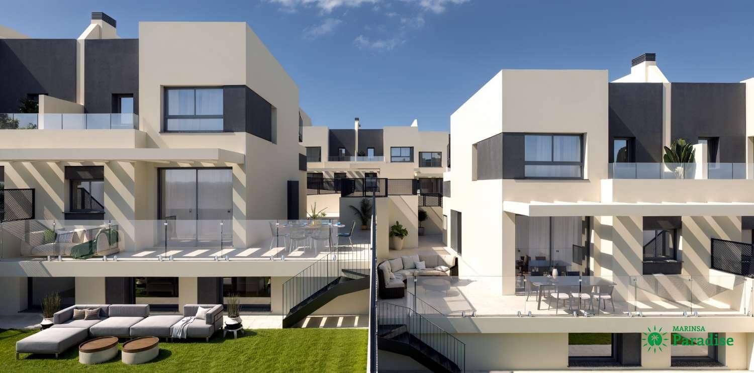 3 chambre Villa/Maison à vendre à Nerja avec piscine - 850 000 € (Ref: 8896871)