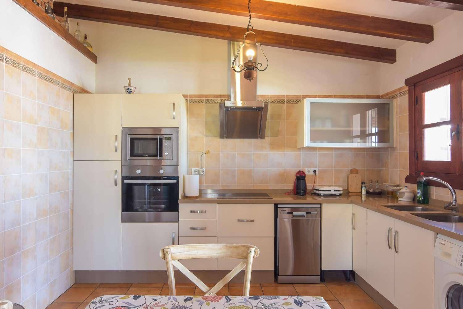 2 soverom Villa til leie i Torrox Park med svømmebasseng - € 1 450 (Ref: 8979316)