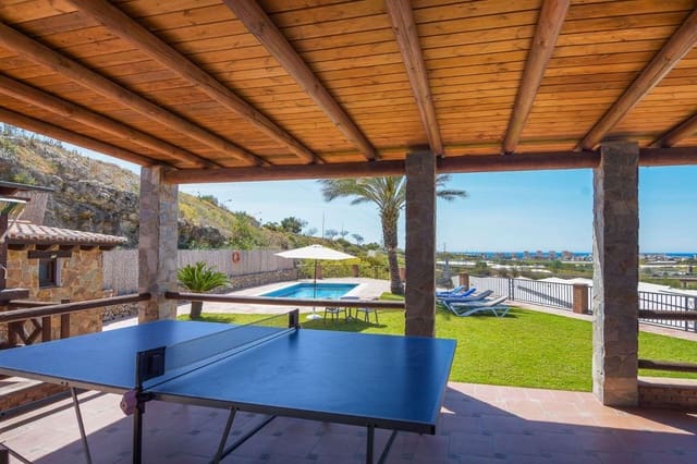 2 makuuhuone Huvila vuokrattavana paikassa Torrox Park, Torrox mukana uima-altaan - 1 450 € (Ref: 8979316)
