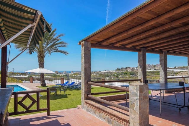 2 makuuhuone Huvila vuokrattavana paikassa Torrox Park, Torrox mukana uima-altaan - 1 450 € (Ref: 8979316)