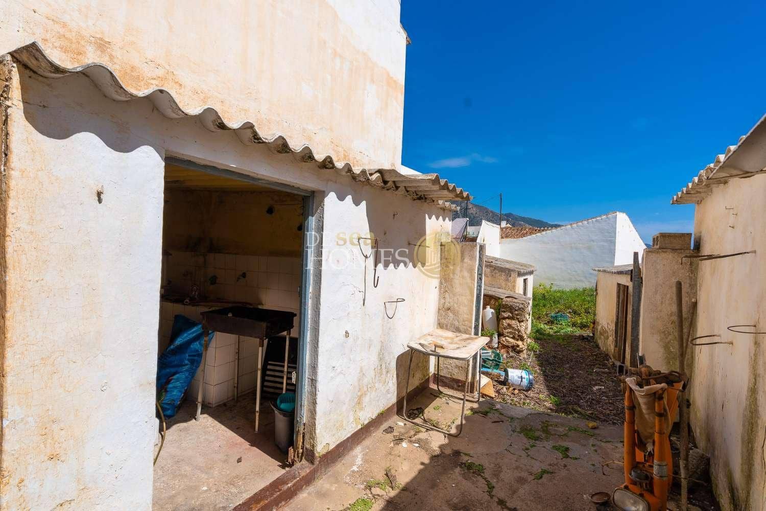 4 chambre Maison de Ville à vendre à Maro - 450 000 € (Ref: 8982487)