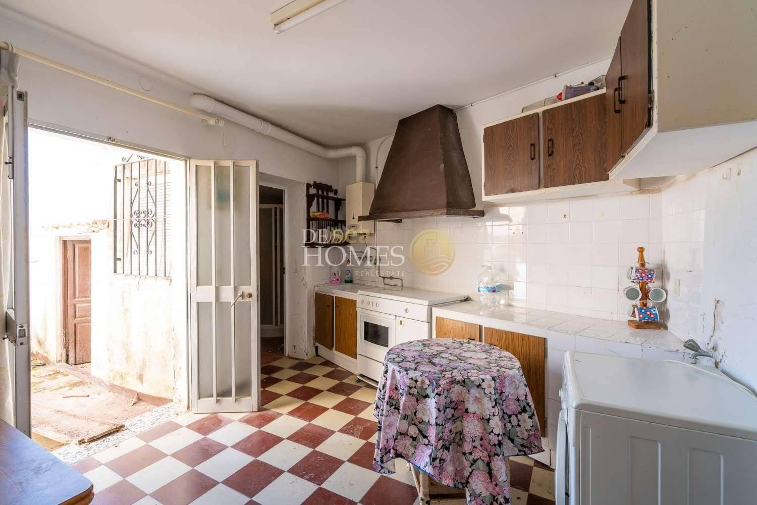 4 chambre Maison de Ville à vendre à Maro - 450 000 € (Ref: 8982487)