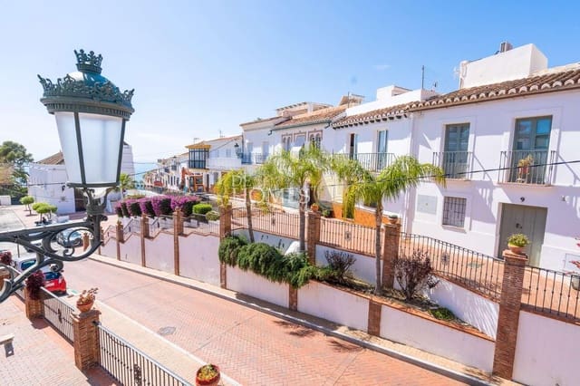 4 soveværelse Byhus til salg i Maro, Nerja - € 450.000 (Ref: 8982487)