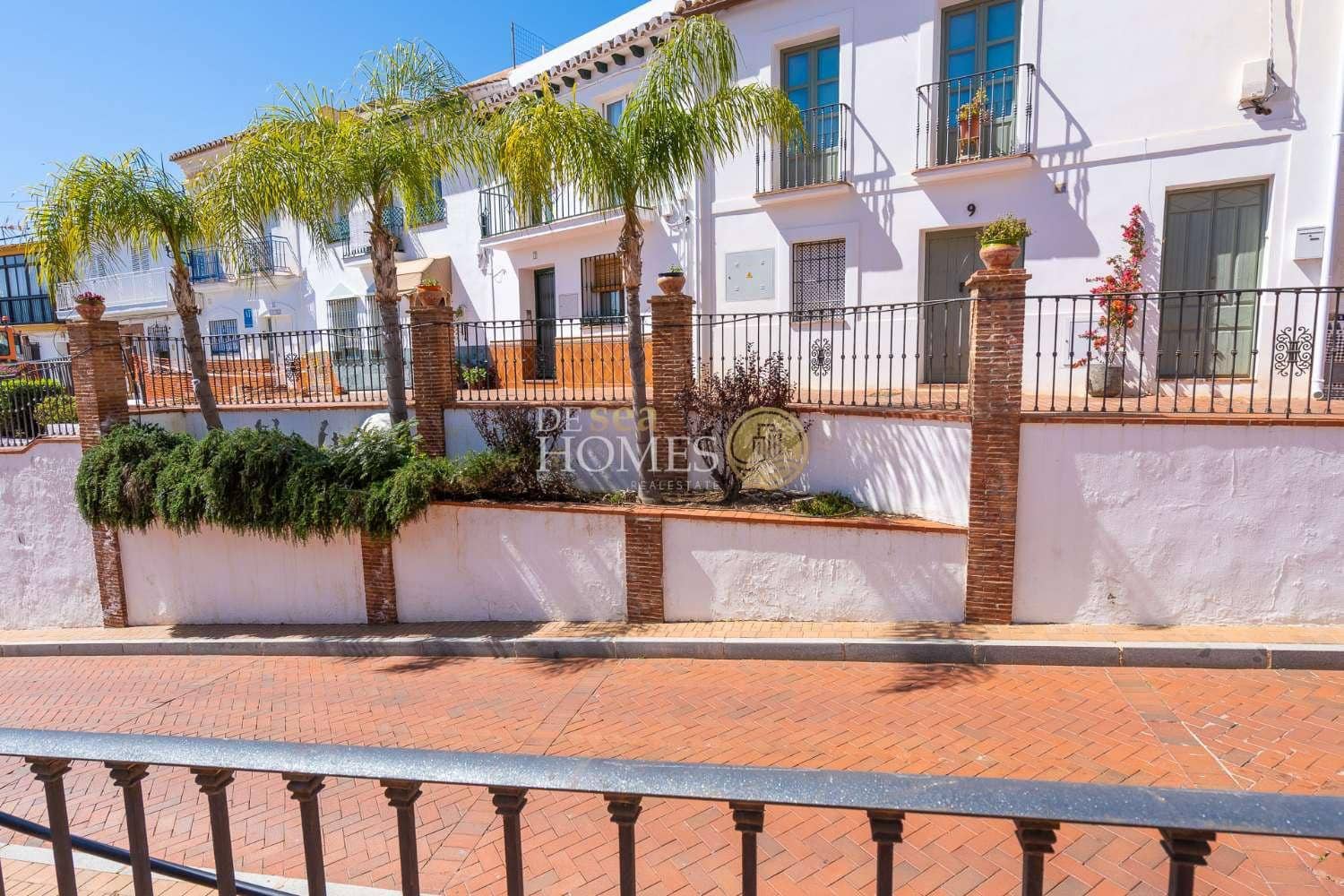 4 chambre Maison de Ville à vendre à Maro - 450 000 € (Ref: 8982487)