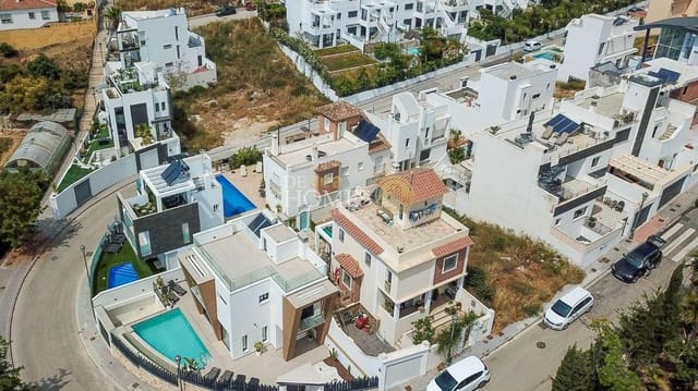 Building Plot for sale in Centro, Nerja - € 150,000 (Ref: 9017187)