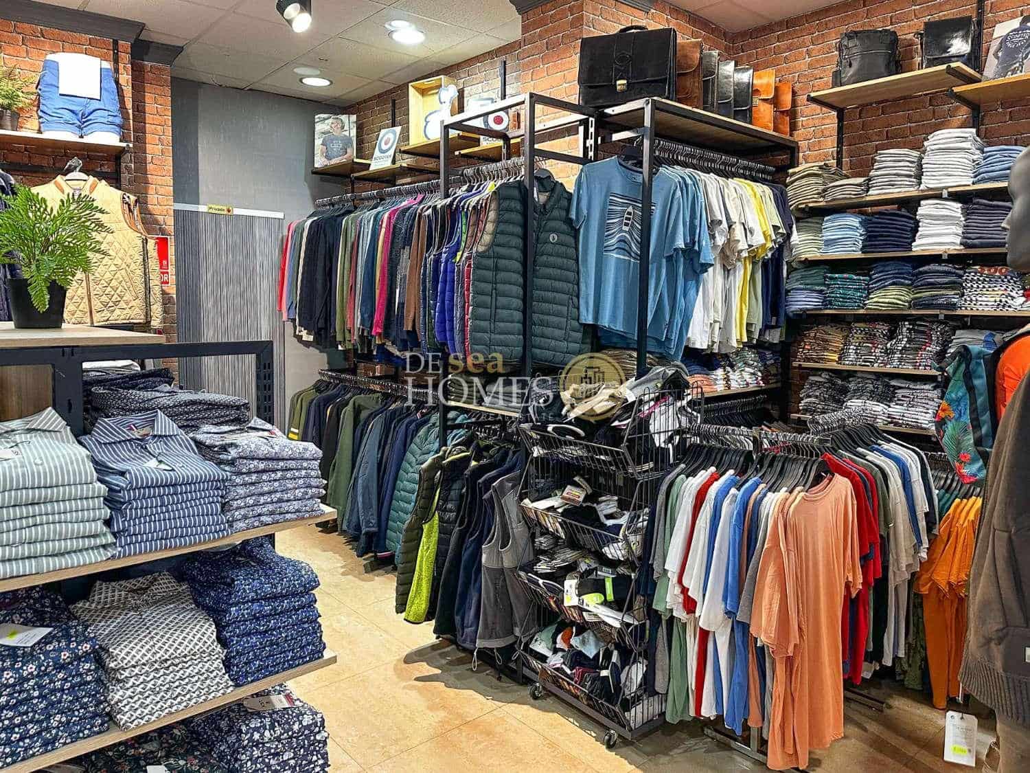 Kommersiell til salgs i Nerja - € 950 000 (Ref: 9048619)