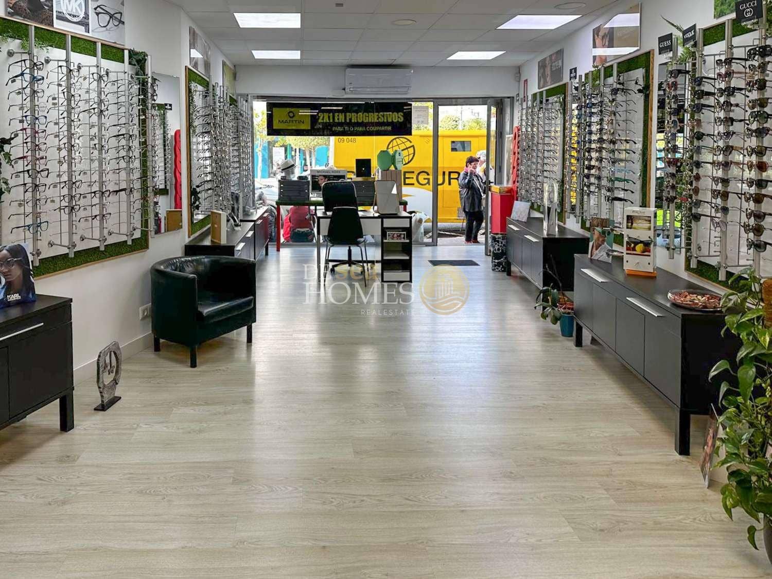 Erhverv til salg i Nerja - € 425.000 (Ref: 9048620)