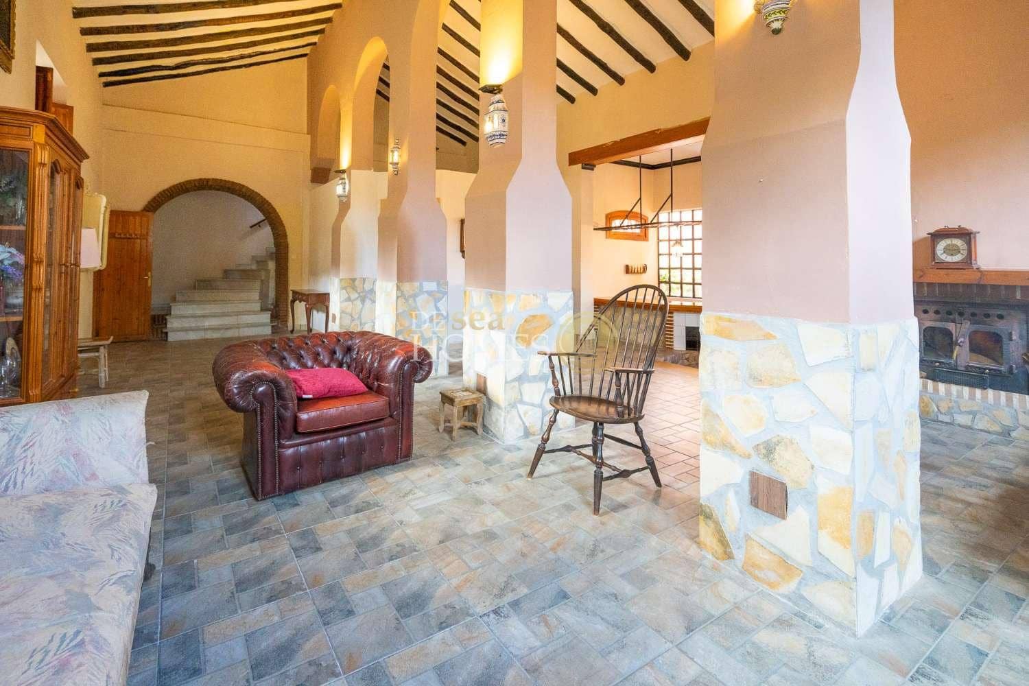 3 bedroom Villa for sale in Nerja with pool - € 995,000 (Ref: 9048621)