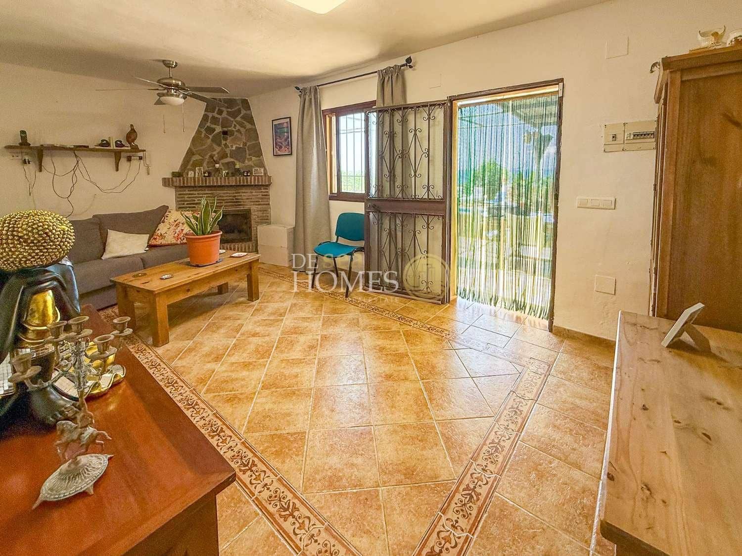 2 soveværelse Finca/Landehus til salg i Nerja med swimmingpool - € 478.000 (Ref: 9154256)