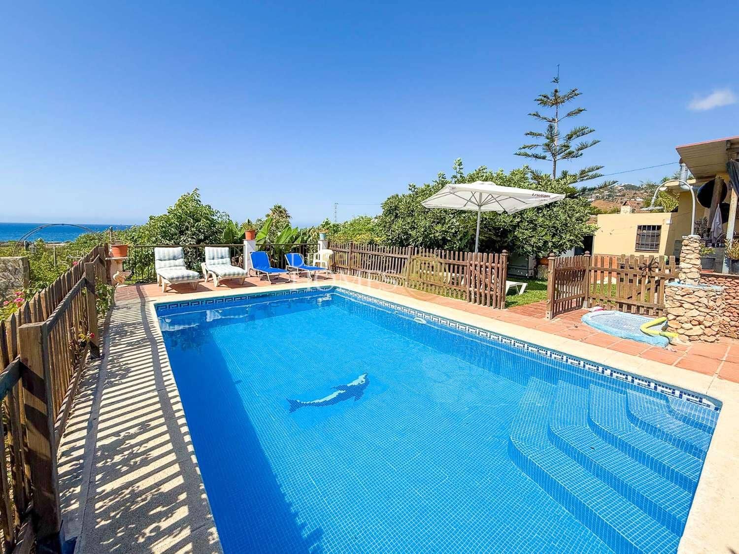 2 soveværelse Finca/Landehus til salg i Nerja med swimmingpool - € 478.000 (Ref: 9154256)