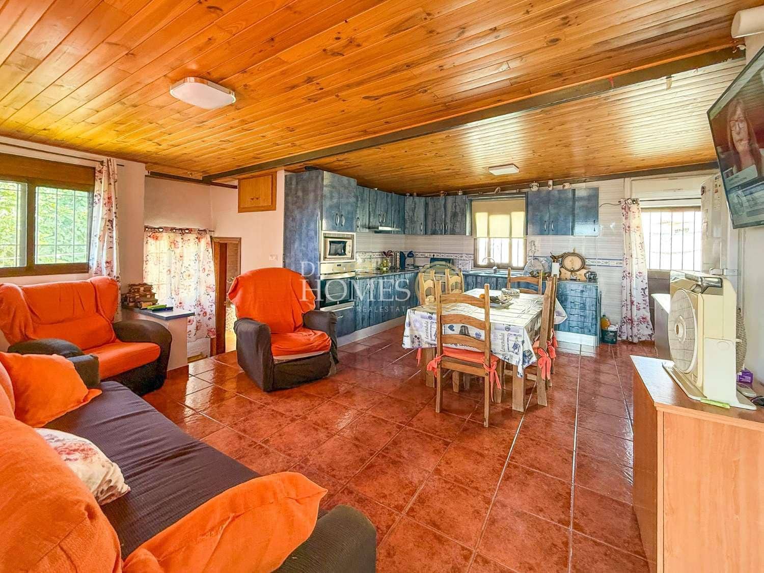 2 makuuhuone Maalaistalo myytävänä paikassa Nerja mukana uima-altaan - 478 000 € (Ref: 9154256)