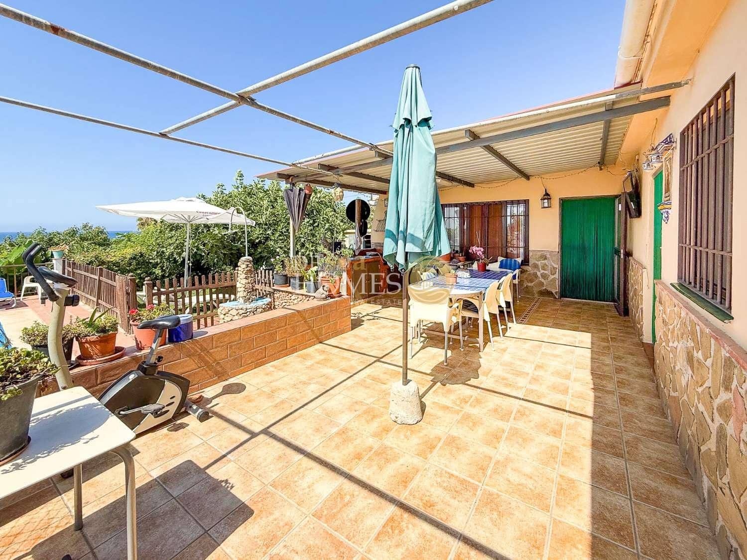 2 makuuhuone Maalaistalo myytävänä paikassa Nerja mukana uima-altaan - 478 000 € (Ref: 9154256)