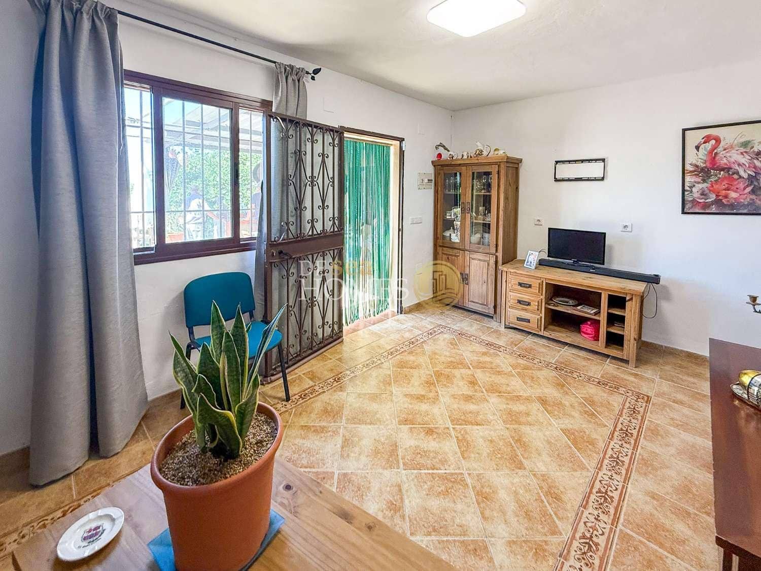 2 makuuhuone Maalaistalo myytävänä paikassa Nerja mukana uima-altaan - 478 000 € (Ref: 9154256)