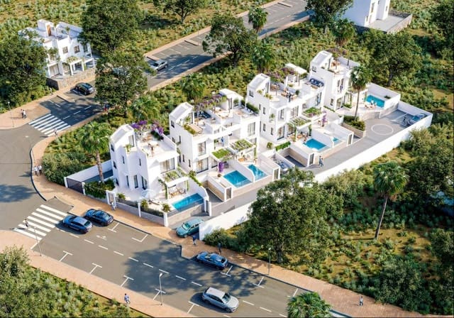 3 slaapkamer Villa te koop in Nerja met zwembad - € 499.000 (Ref: 9282091)