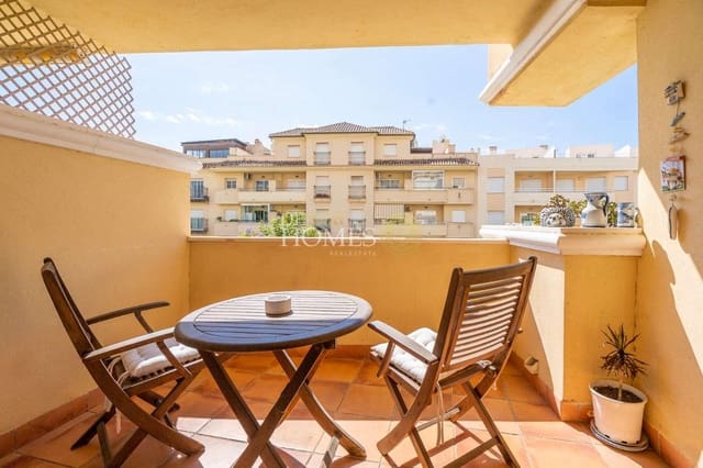 2 makuuhuone Huoneisto myytävänä paikassa Chaparil - Torrecilla - Punta Lara, Nerja mukana uima-altaan - 345 000 € (Ref: 9295050)