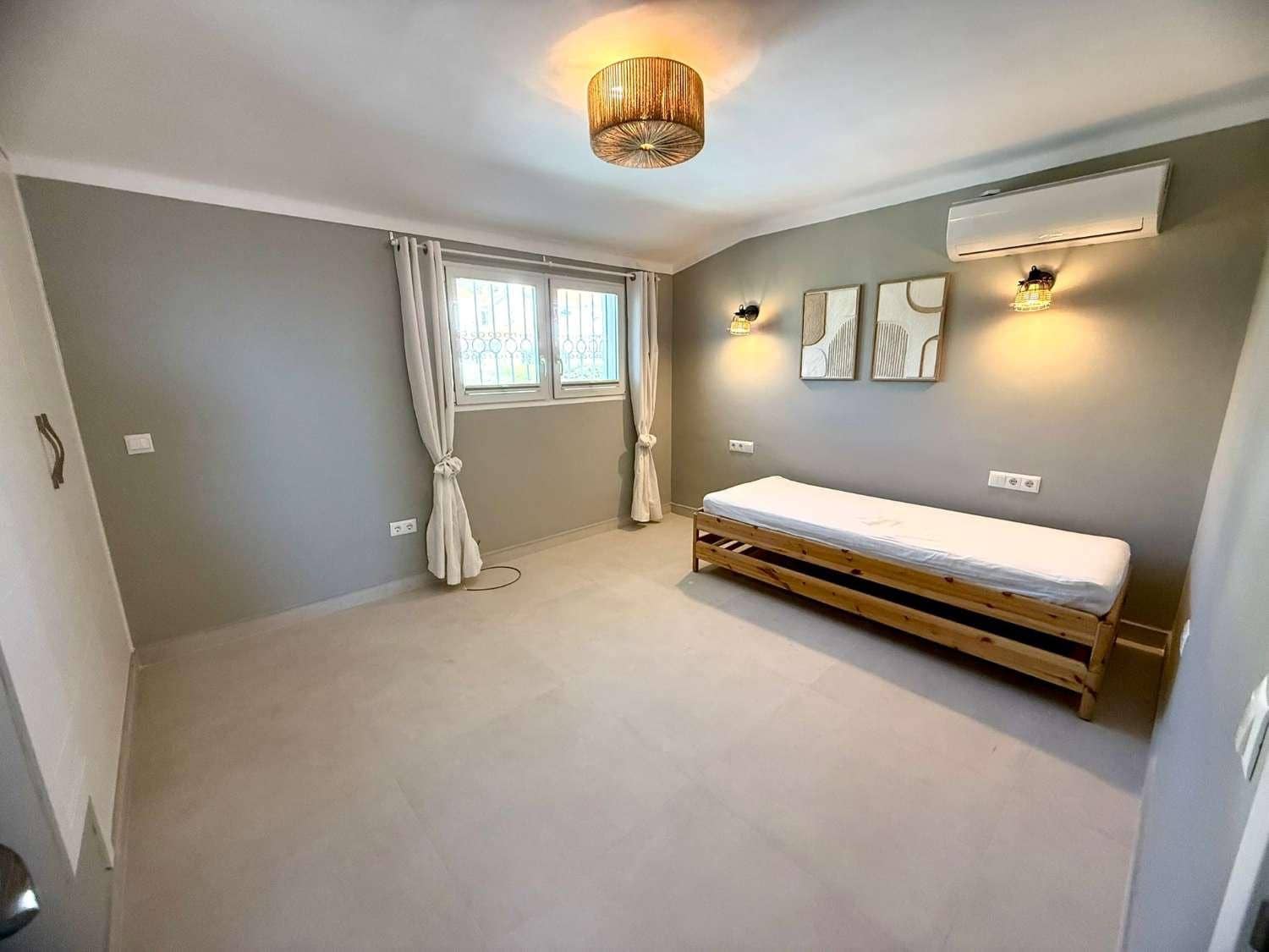 2 sypialnia Dom do wynajęcia w Nerja - 1 500 € (Ref: 9341084)