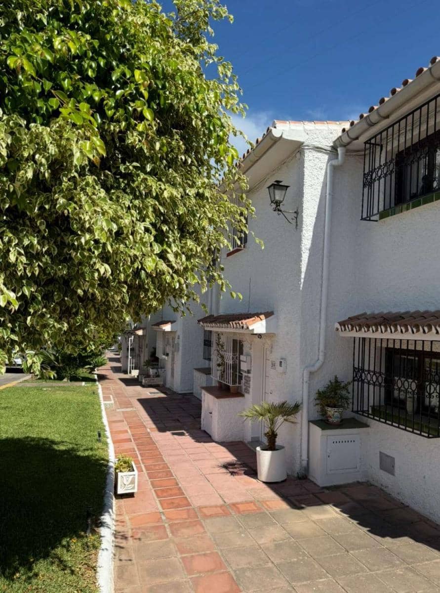 2 sypialnia Dom do wynajęcia w Nerja - 1 500 € (Ref: 9341084)