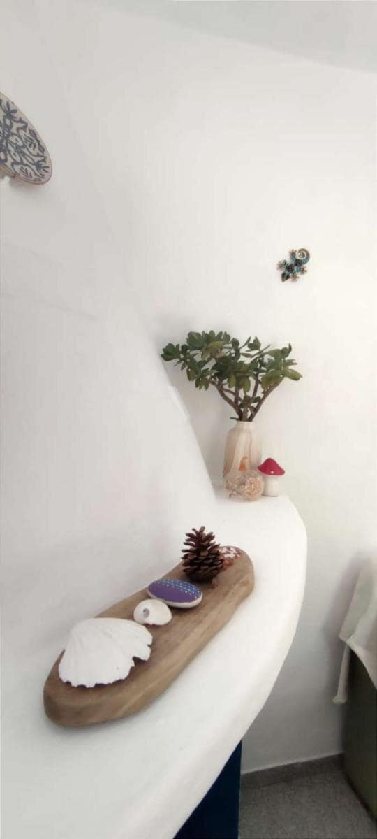 1 soveværelse Finca/Landehus til salg i Maro med swimmingpool garage - € 299.000 (Ref: 9349383)