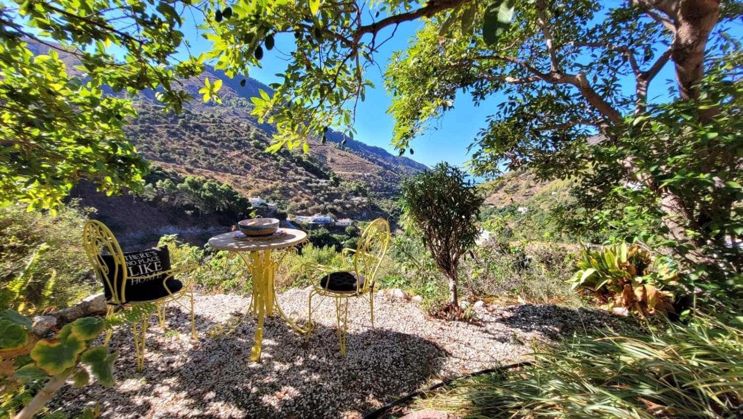 1 soveværelse Finca/Landehus til salg i Maro med swimmingpool garage - € 299.000 (Ref: 9349383)