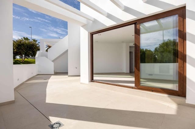 2 soveværelse Byhus til salg i Avda Pescia - Ctra de Frigiliana, Nerja med swimmingpool garage - € 529.000 (Ref: 9406571)