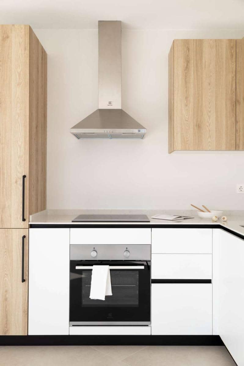 2 soveværelse Byhus til salg i Nerja med swimmingpool garage - € 529.000 (Ref: 9406571)