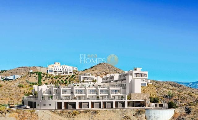 3 soveværelse Byhus til salg i Torrox Park, Torrox med swimmingpool - € 499.000 (Ref: 9440004)