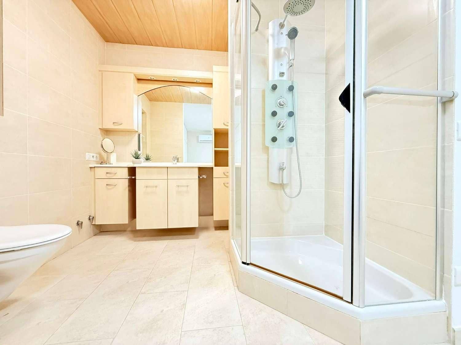 4 camera da letto Villa in vendita in Torrox-Costa con piscina garage - 450.000 € (Rif: 9465566)