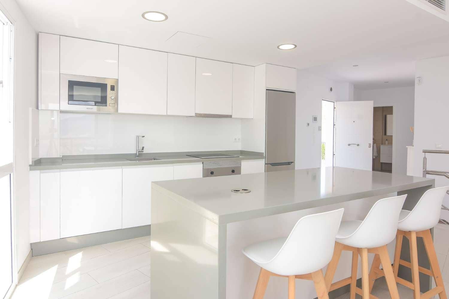 4 camera da letto Villa da affittare in Nerja con piscina garage - 3.000 € (Rif: 9720766)