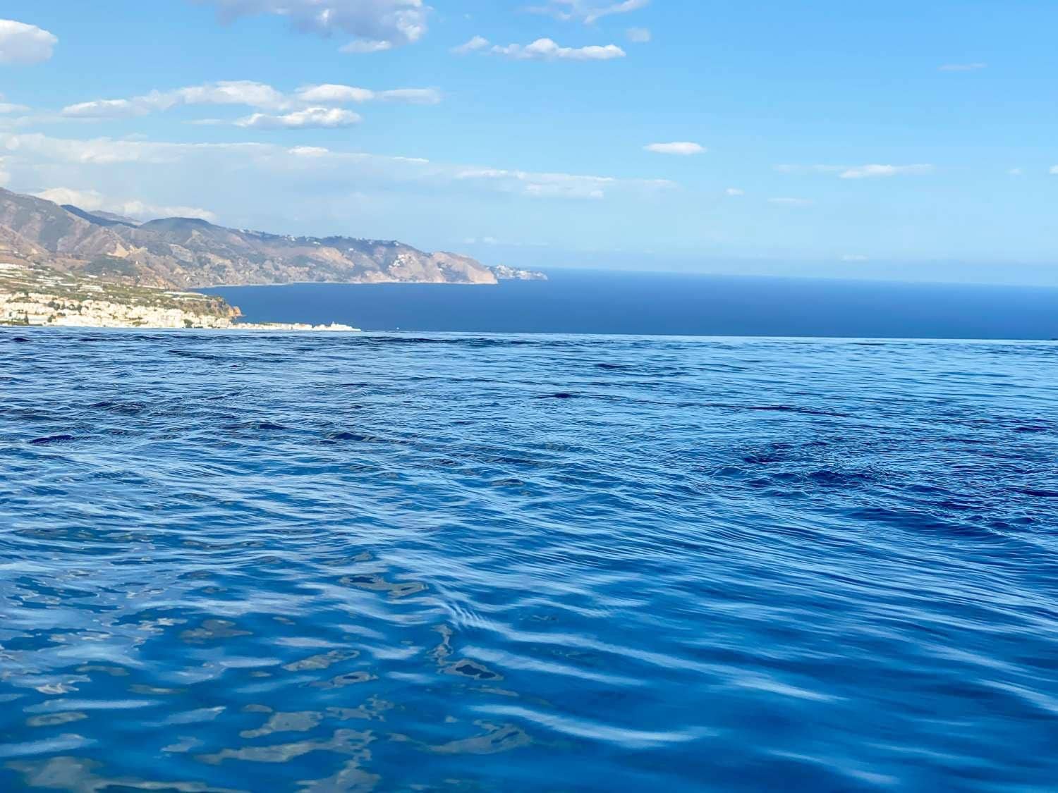4 camera da letto Villa da affittare in Nerja con piscina garage - 3.000 € (Rif: 9720766)